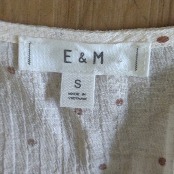 Sheer blouse with elastic waist - Picture 5 of 11